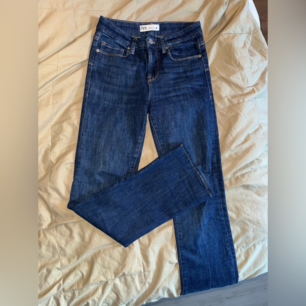 Zara dark jeans, bootcut size 4